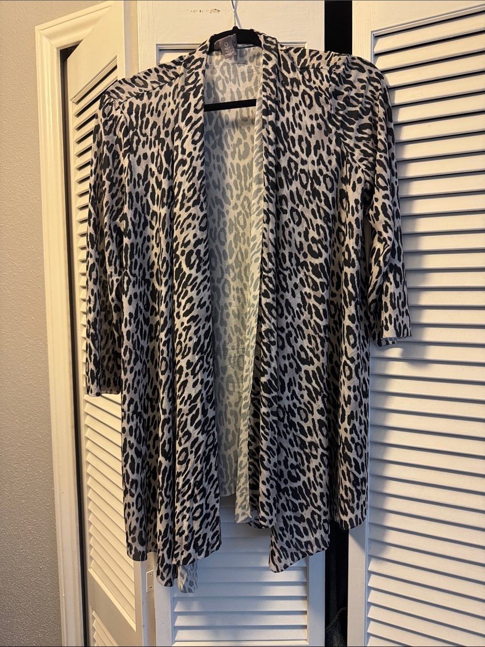 Chico's Black & Cream Leopard-Print Open Front Cardigan
